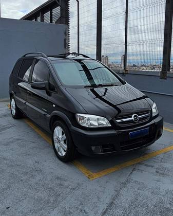 CHEVROLET ZAFIRA 2.0 MPFI ELEGANCE 16V GASOLINA 4P MANUAL